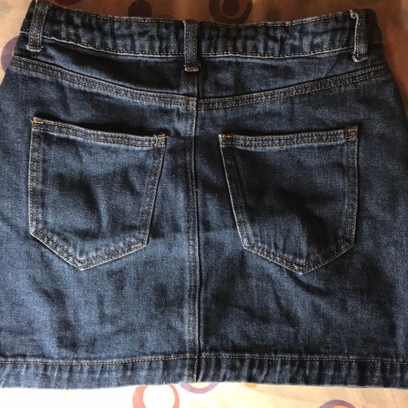 Jean Skirt - Picture 2 of 3